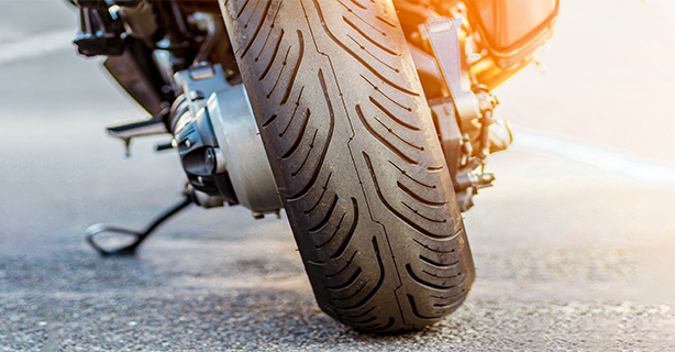 What Is the Correct Motorcycle Tire Pressure? A Practical Guide for Riders